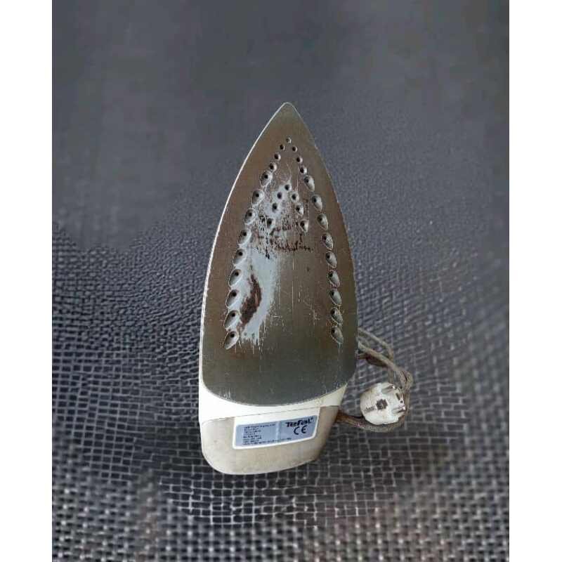 Steam Iron - Image 6