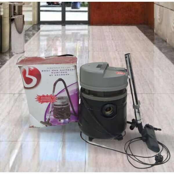Vacuum Cleaner - Image 2