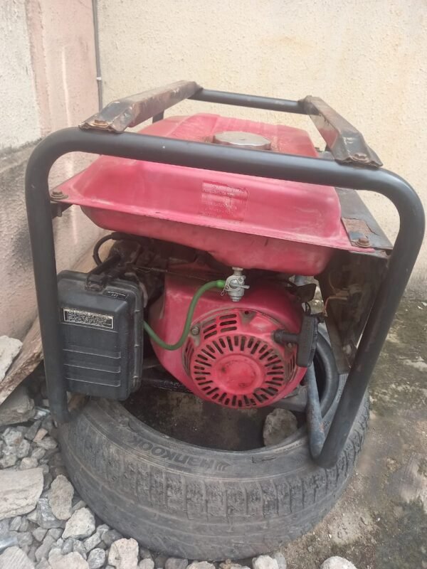 3.5kva Elemax Generator - Image 2