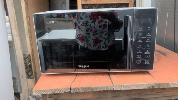Whirlpool Cook 25 Microwave Oven