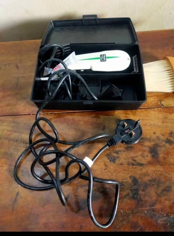 WAHL Super Taper Clipper - Image 3