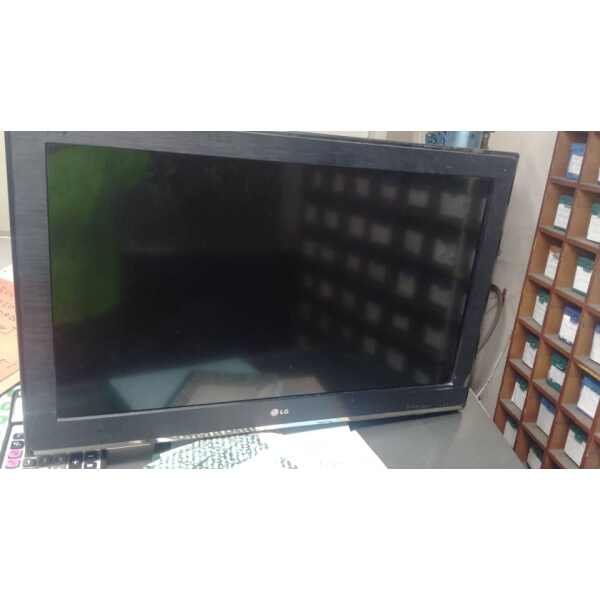 LG 32" Flat Screen TV
