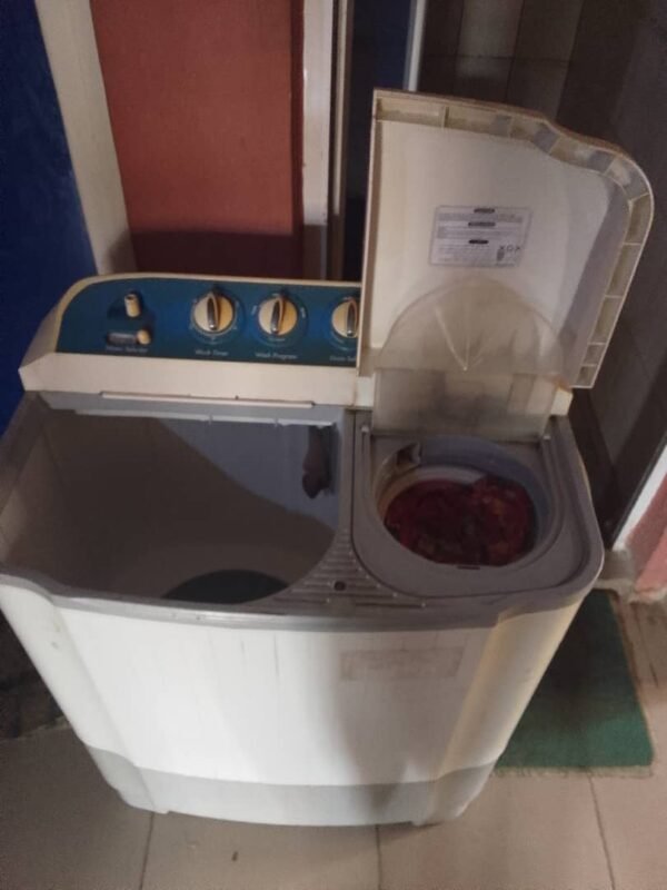 LG 19kg Double Tub Washing Machine - Image 3