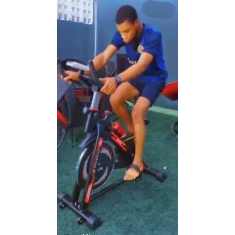 Flyext Cycling Bike - Image 2