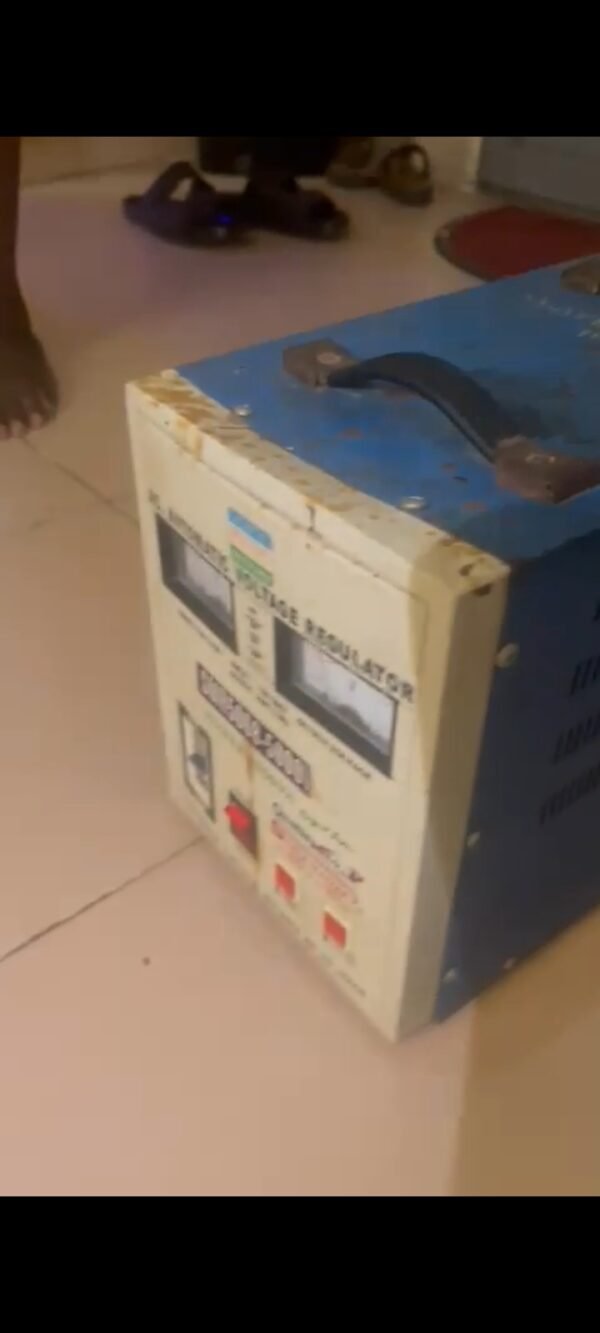"Super Master" SMR5068-5000va Stabilizer - Image 3